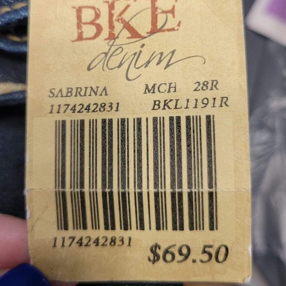 NWT BKE Sabrina Boot Cut Jeans Size 28 X 31.5